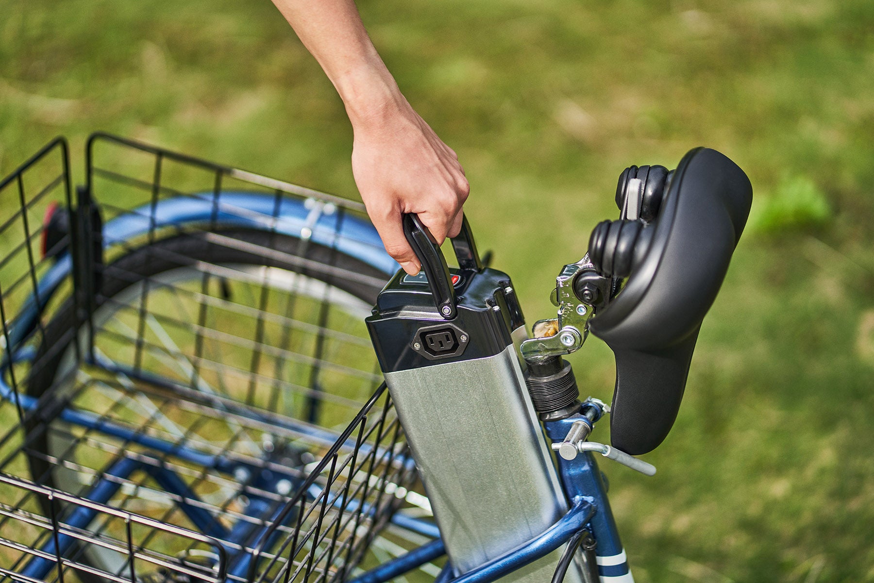 Electric tricycle battery