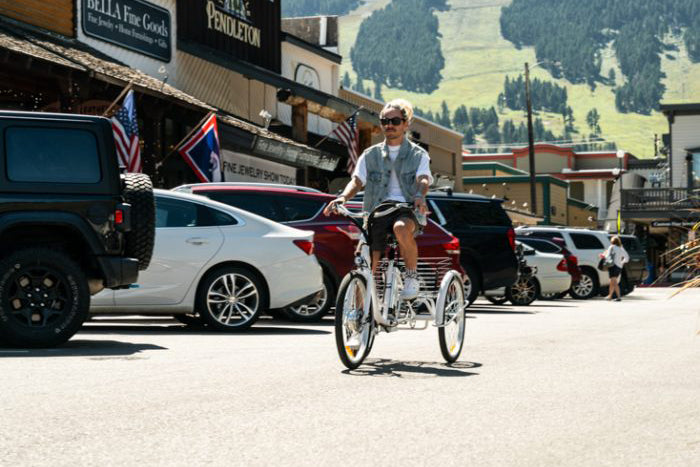 20km endurance experience with electric tricycle, unlimited mileage