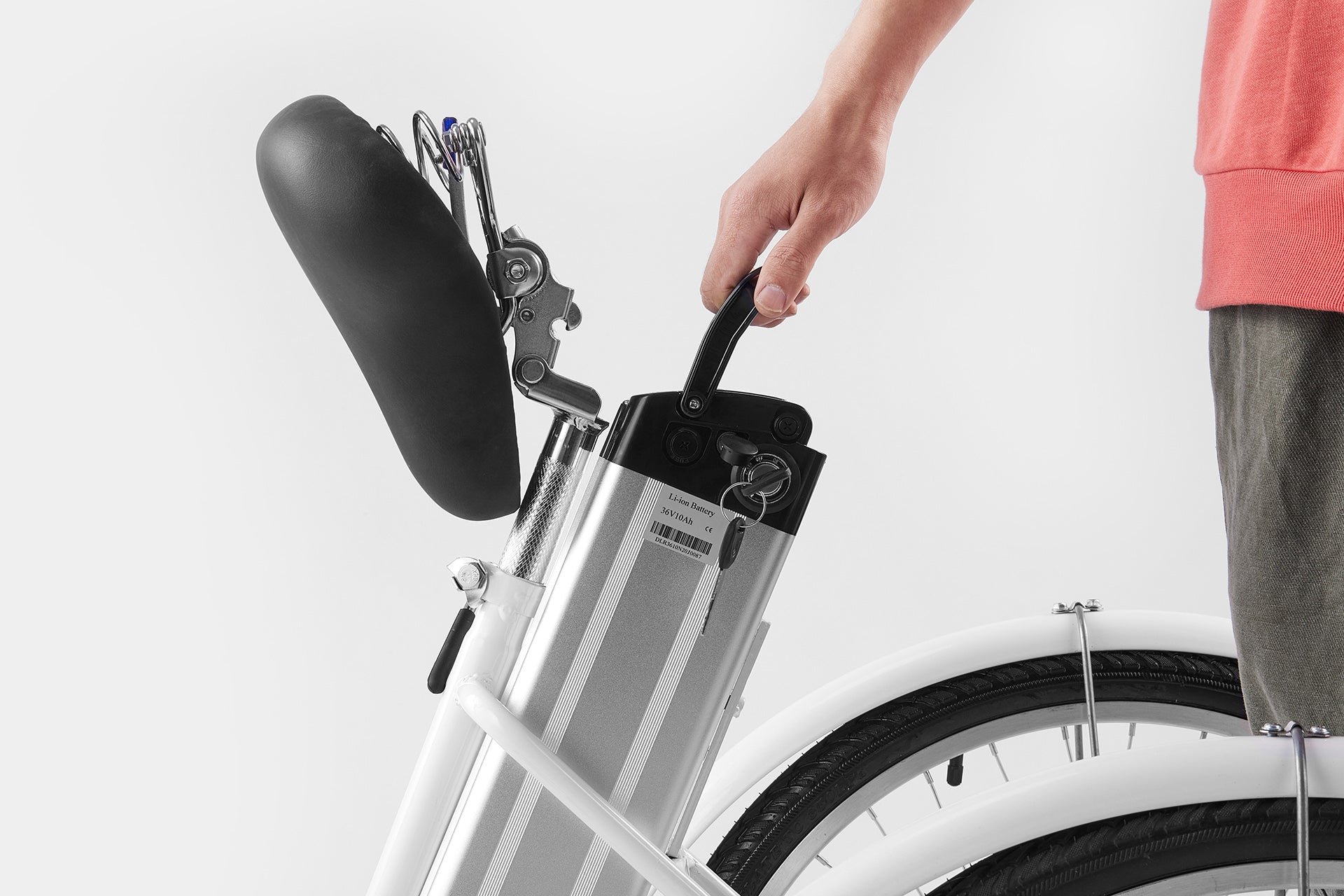 Viribus Trio e-tricycle with removable battery